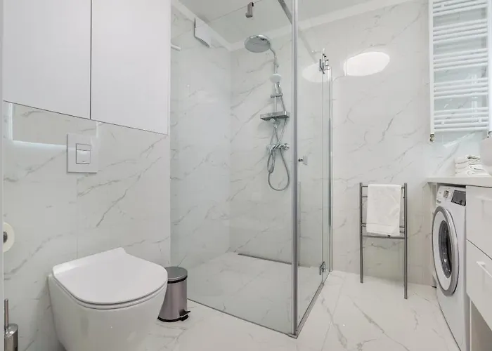 Apartment Blue Ii, Sun & Snow *