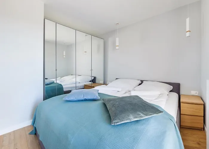 Blue Ii, Sun & Snow * Sarbinowo