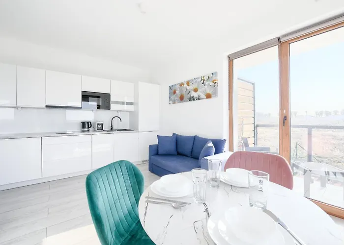 Blue Ii, Sun & Snow Sarbinowo