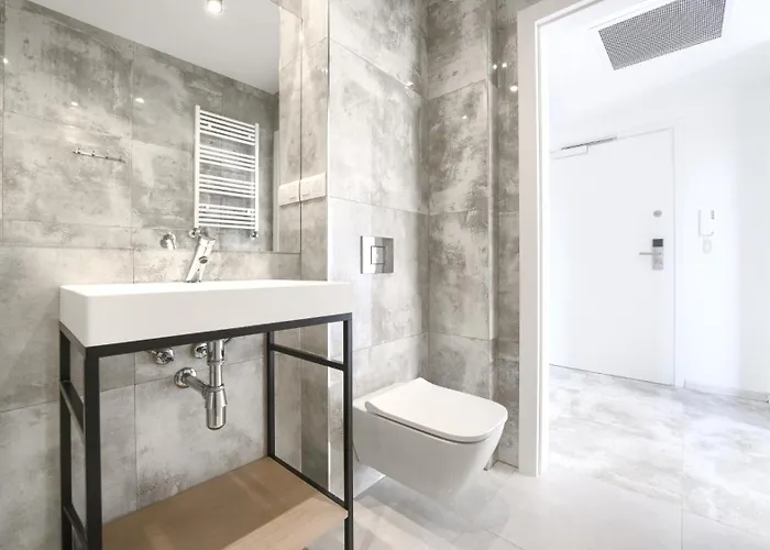 Blue Ii, Sun & Snow Sarbinowo